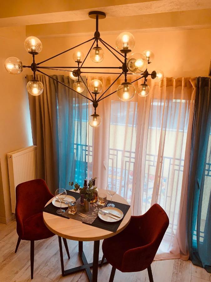Studio Lux Loft On Victory Street In The City Center วินนิตซา ภายนอก รูปภาพ
